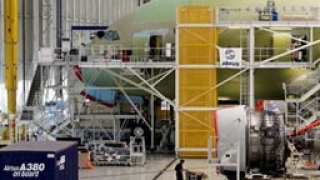 Аутсоурсинг за €2.7 млрд. ще спасява производствената програма на A350