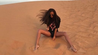 Николета Лозанова се разголи и в Дубай (СНИМКИ)