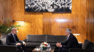 Пред Нехамер, Радев изрази съмнение за усилията на кабинета за Шенген
