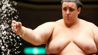 Даниел Иванов Аоияма постигна първа победа на турнира по сумо в