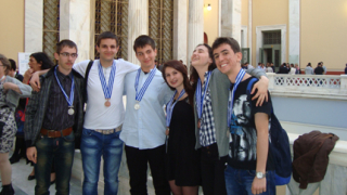 Наши ученици взеха сребърни медали на европейска научна олимпиада
