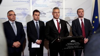 В БСП искат избирателната система да балансира между монархията и демокрацията