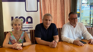 Истинският проблем с партия Възраждане не е липсата на възпитание