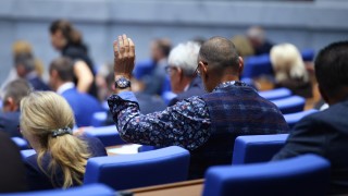 Не по рано от 4 до 5 години може да има