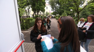 Зрелостниците на втора матура днес