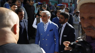 Ръководителят на изпълнителната власт на Афганистан Абдула Абдула обяви победа след