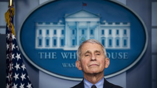 Топекспертът на САЩ д р Антъни Фаучи в неделя цитира нови