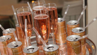 Нискоалкохолната напитка която сме свикнали да свързваме със стъклени бутилки