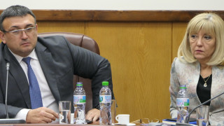 Маринов вижда вчерашния проблем по пътищата в шофьорите на тирове