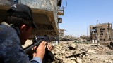 300 джихадисти бранят 500 кв. м в Мосул