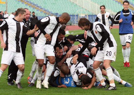 Локо (Пд) настоява за извинение от ЦСКА