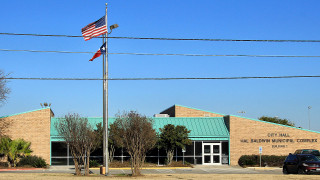 Избухна устройство в склад на американската компания за куриерски услуги