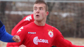 Ангел Грънчов отдели няколко минути от свободното си време за