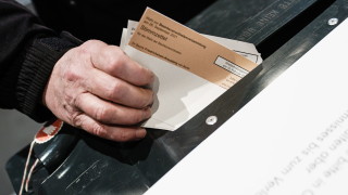 Опозиционният Християндемократически съюз ХДС води на изборите за местна власт