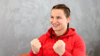 Световната и многократна европейска шампионка в три различни категории разсея