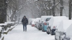 Хиляди останаха без ток в Румъния заради снежните бури, има и загинали
