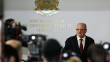 Министър Танев от медиите разбрал за исканата му оставка