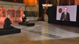 Борел: Решението на Турция за "Света София" разделя религиозните общности