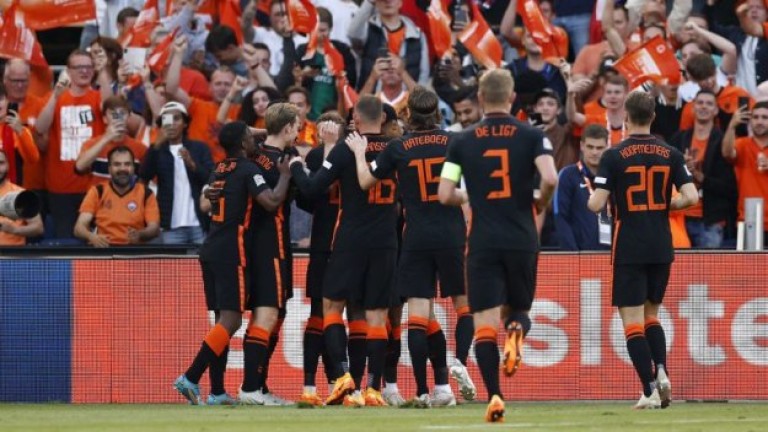 Шоу в Ротердам! Нидерландия изтръгна победата срещу Уелс в последната минута