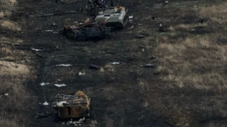 Трима руски военни са били убити а други двама ранени