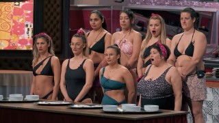 Колоритната Яница и новобранецът Ивайло от Червените получиха последен шанс