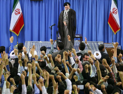 Хаменеи забрани Иран да води преговори със САЩ