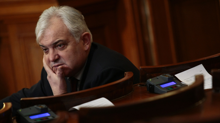 Явор Нотев вече не е заместник - председател на Парламента