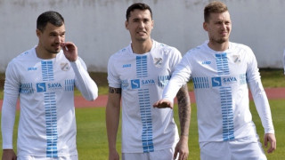 Валери Божинов ще подобри собствения си рекорд в момента в