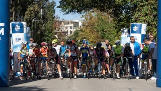 Близо 500 души взеха участие в трите тура от мащабното