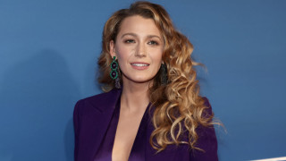 Новината че Блейк Лайвли очаква четвъртото си дете от Райън