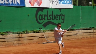 Кутровски се класира на четвъртфинал в Германия