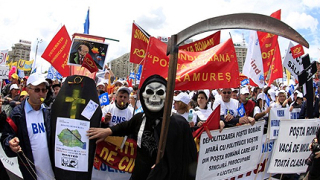 Протестен марш по улиците на Букурещ 