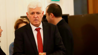 Две комисии дадоха въоръжение на Украйна