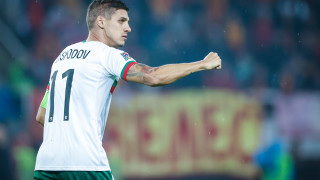 Новият селекционер на България Младен Кръстаич записа 2 победи в