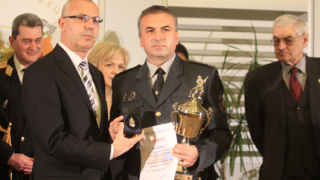 90 % от автопарка на пожарната обновен до края на 2015-та, обеща Вучков