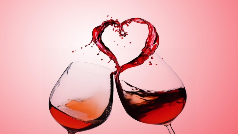 Звездите раздвоeни между любовта и виното