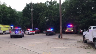 Трима души са загинали а 13 други са били ранени