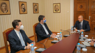 Включиха и Мултифункционалния младежки образователен комплекс в за възстановяване и