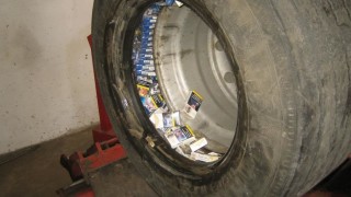 Митничари задържаха 4900 къса цигари на двата моста над Дунав