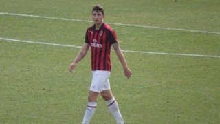 Аталанта ще се опита да привлече защитника на Милан Матия