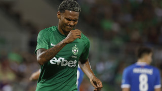 Бразилското крило на Лудогорец Рик Джонатан бе опериран в Португалия