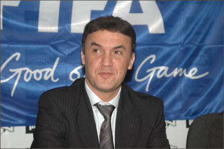 Борислав Михайлов става заместник-председател на съдийската комисия на УЕФА