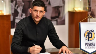 Вече бившият защитник на Берое Камен Хаджиев официално подписа с