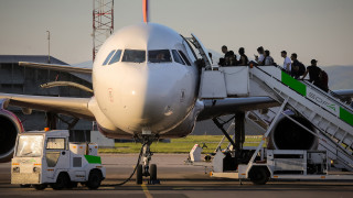 Едва 88 са полетите, изпълнени от летище София по чартърни