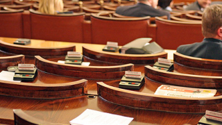 11 депутати никога не са заставали на парламентарната трибуна 