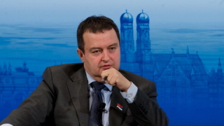 Сръбските дипломати се връщат в Македония