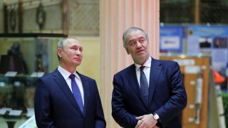 Русия има двама царе единият в Кремъл и другият който