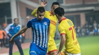 Страхил Попов се завърна в игра за Касъмпаша, тимът му се измъкна от опасната зона