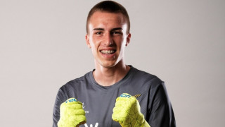 Димитър Шейтанов подписа тригодишен контракт с португалския Авеш информира Sportal bg