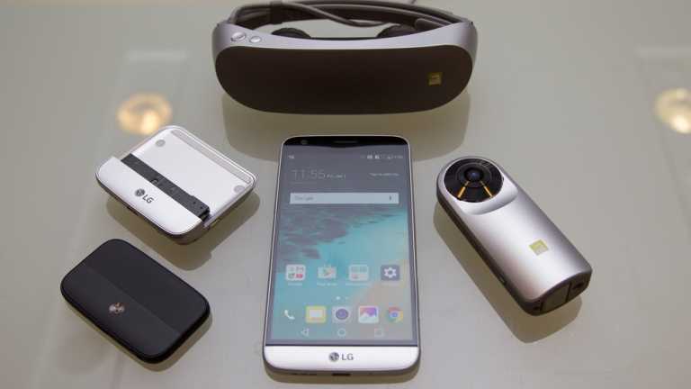 Дали 2016-а най-накрая е годината на ъпгрейдваемите телефони?